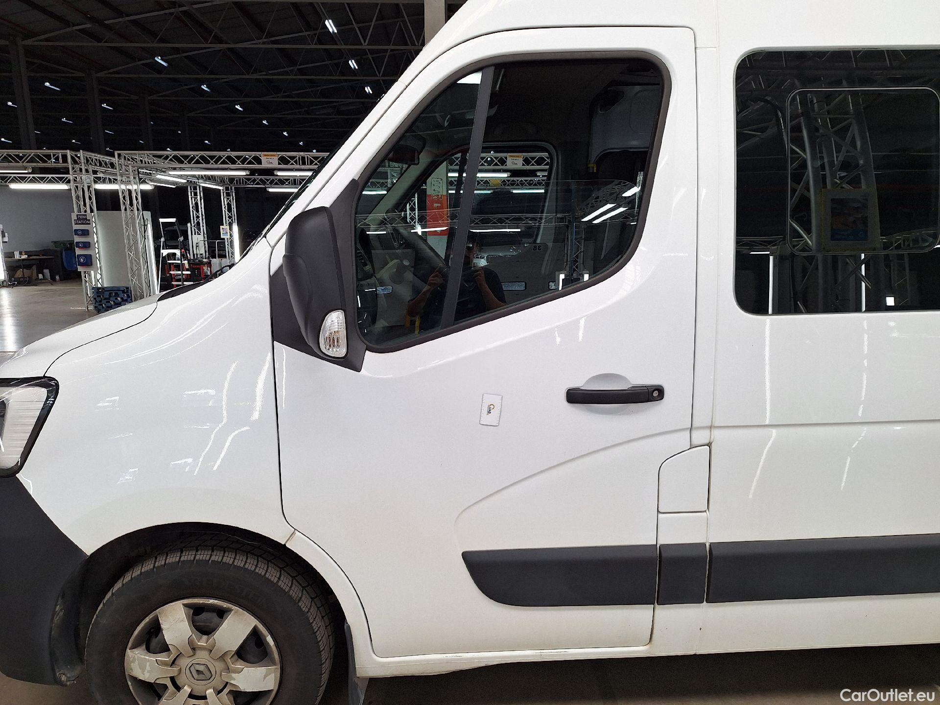  Renault  Megane Renault, _Master '19, Renault Master L2H2 Blue dCi 135 - 3.5 DC Grand Co #5