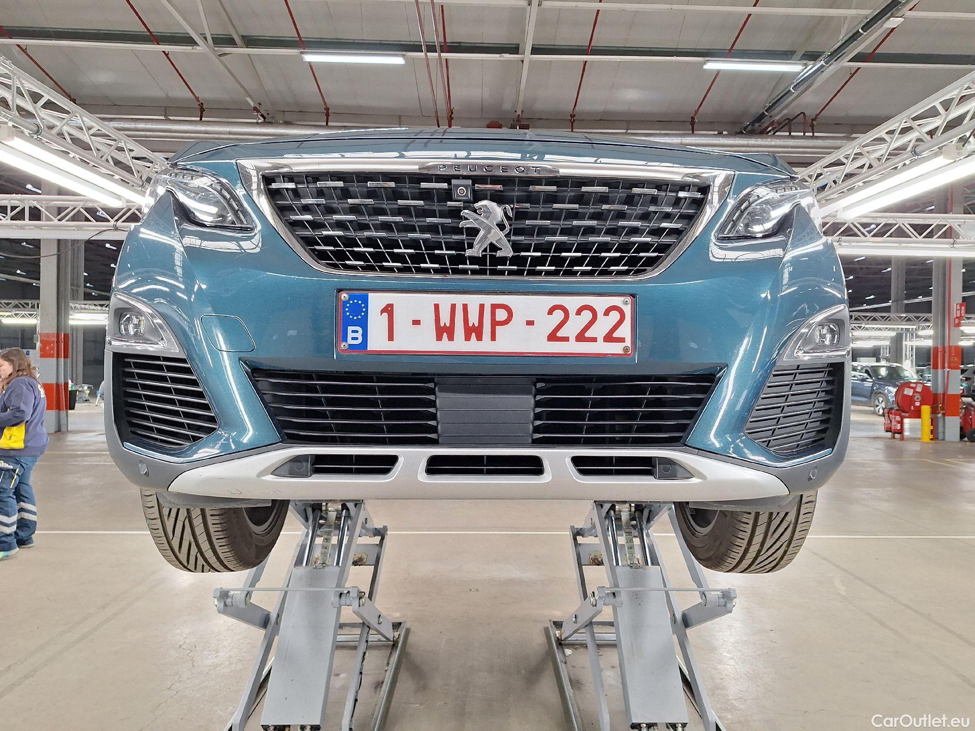  Peugeot  5008 Peugeot,  '16, Peugeot  1.6 PureTech 132kW S&S EAT8 GT Line 5 #42