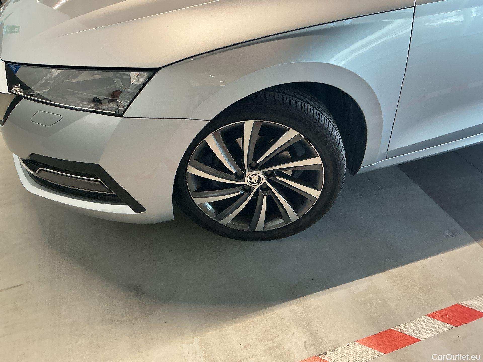  Skoda  Octavia Skoda,  Combi '20, Skoda  Combi 1.5 TSI 110kW Style 5d #3
