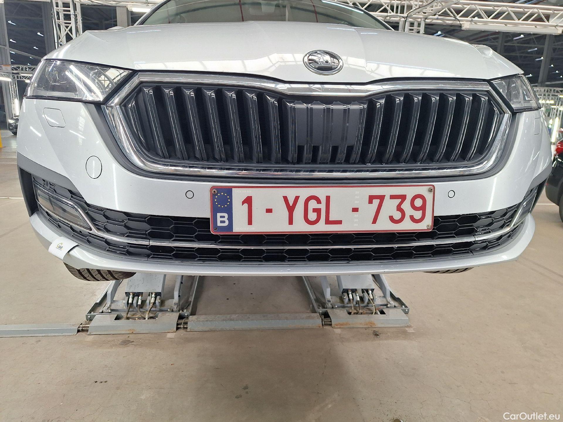 Skoda  Octavia Skoda,  Combi '20, Skoda  Combi 1.5 TSI 110kW Style 5d #32