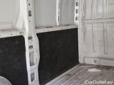 Peugeot  Boxer PEUGEOT  / 2023 / 4P / FURGONE 2.2 BLUEHDI 120 SeS 330 L2H2 #107