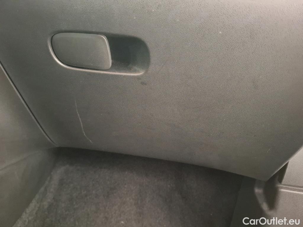  Citroen  C3  Société Feel 1.2 PureTech 80CV BVM5 E6d #7
