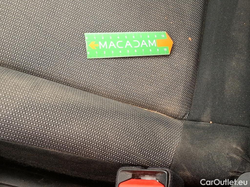  Citroen  C3  Société Feel 1.5 BlueHDI 100CV BVM6 E6d #32