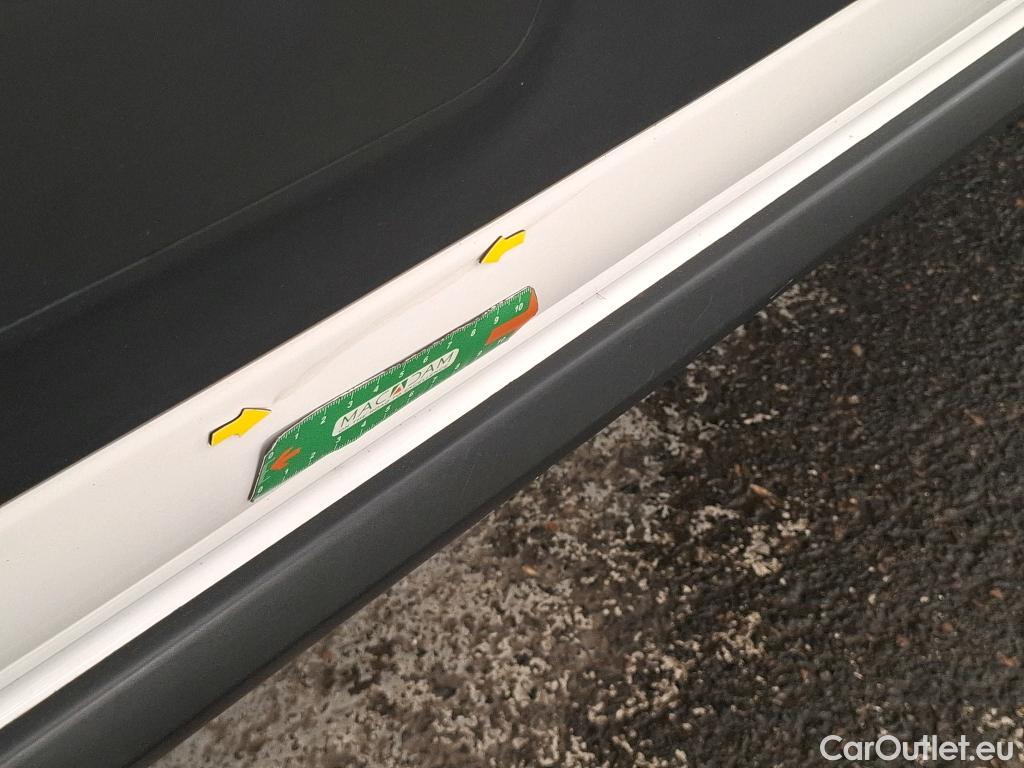  Citroen  C3  Société Feel 1.2 PureTech 80CV BVM5 E6d #2