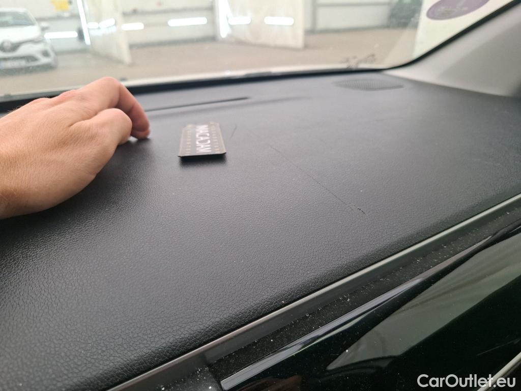  Citroen  C3  Société Feel Nav 1.2 PureTech 80CV BVM5 E6d #2