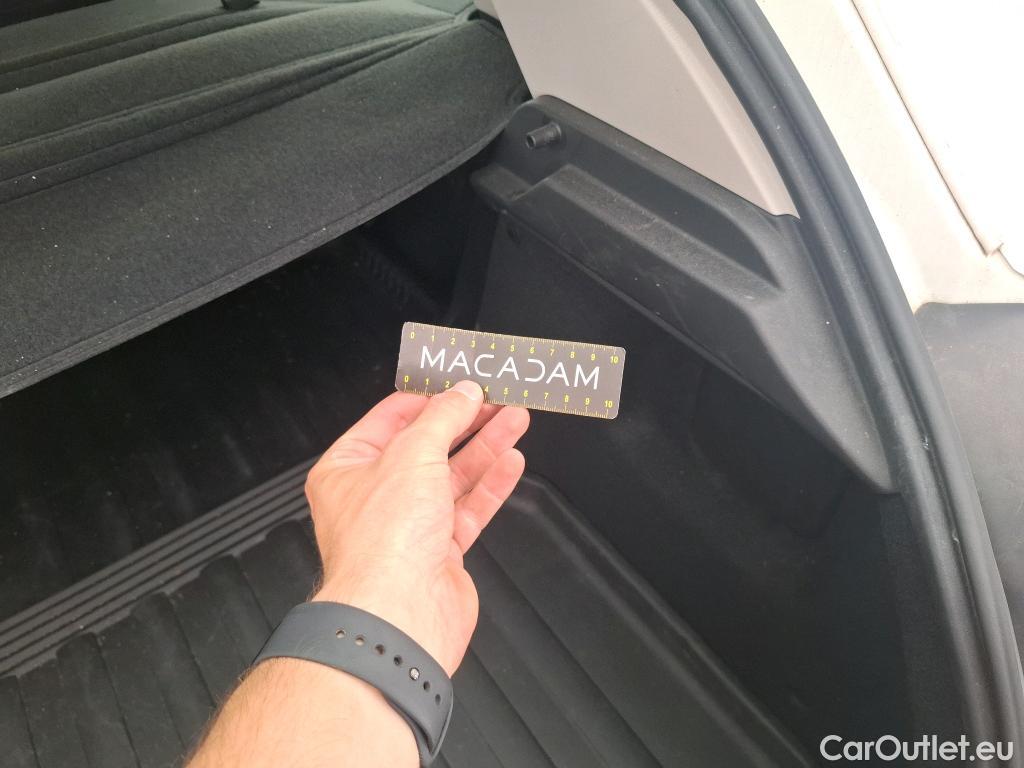  Citroen  C3  Société Feel Nav 1.2 PureTech 80CV BVM5 E6d #6