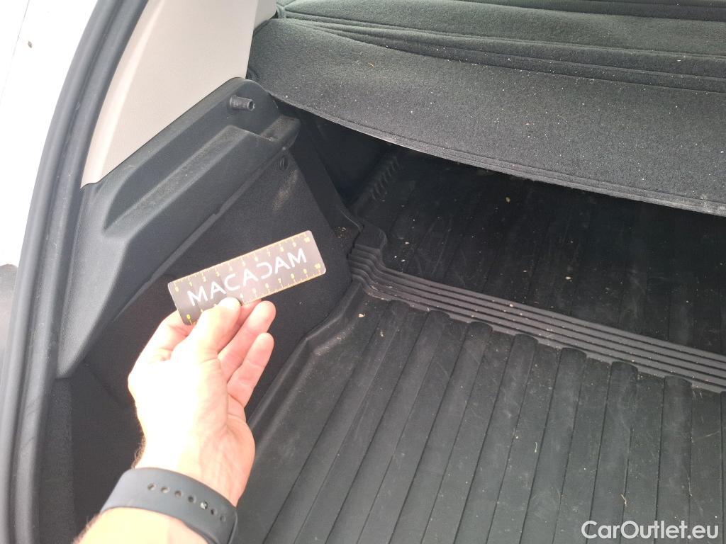  Citroen  C3  Société Feel Nav 1.2 PureTech 80CV BVM5 E6d #7