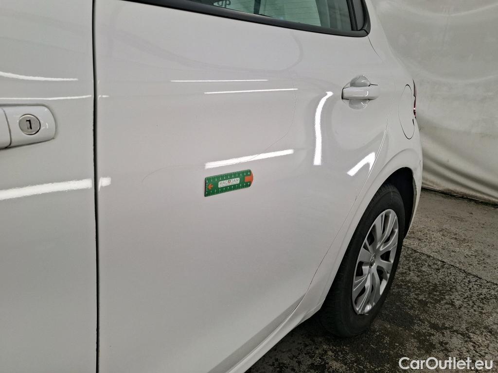  Peugeot  208  Affaire Premium Pack 1.5 HDi 100CV BVM5 E6dT #19