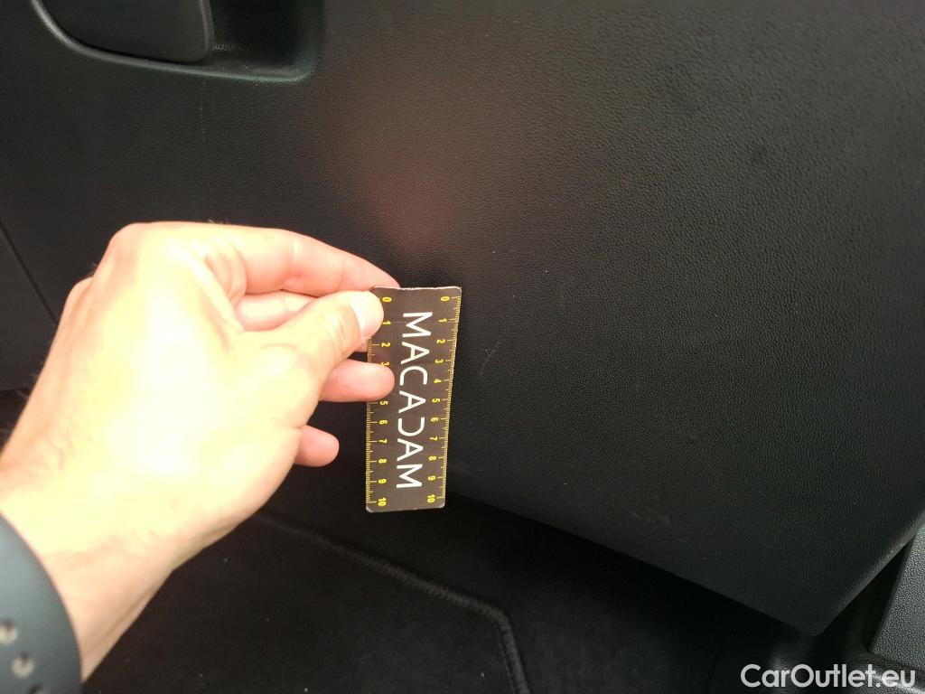  Citroen  C3  Société Feel Nav 1.2 PureTech 80CV BVM5 E6d #11