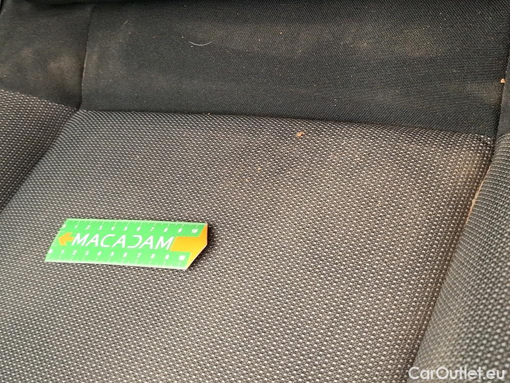  Citroen  C3  Société Feel 1.5 BlueHDI 100CV BVM6 E6d #31