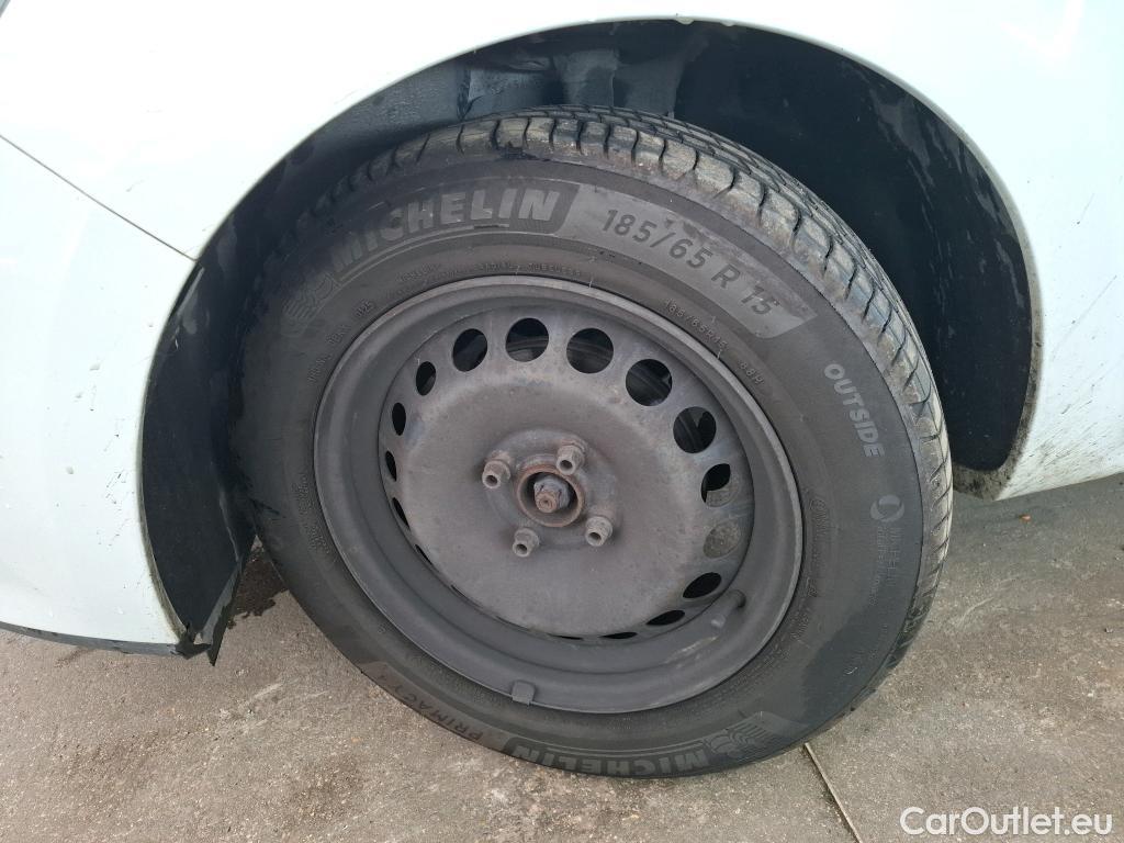  Renault  Clio  IV Air 1.5 dCi 90CV BVM5 E6 #56
