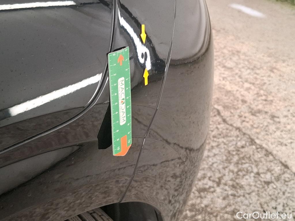 Peugeot  208  Premium 1.2 PureTech 75CV BVM5 E6d #17