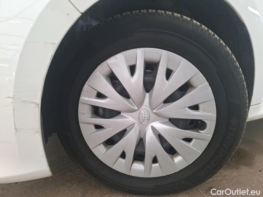  Toyota  Yaris TOYOTA  Hybride Affaires / 2019 / 5P / Berline 1.5 Hybride 116h Dynamic Business Affair #47
