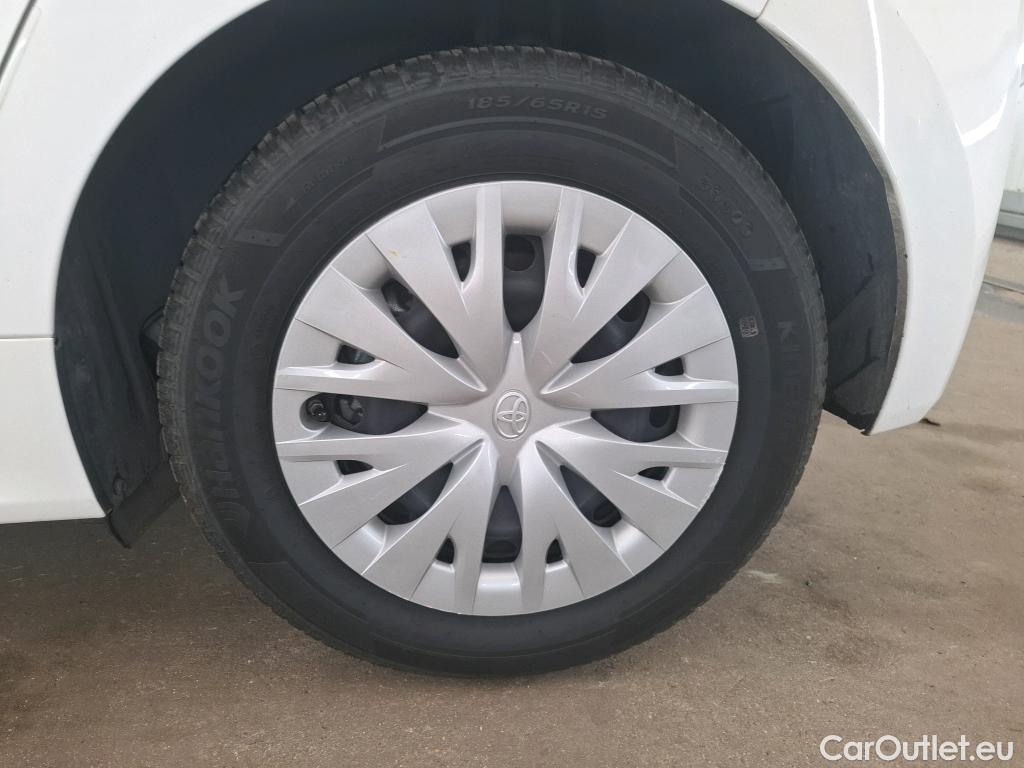  Toyota  Yaris TOYOTA  Hybride Affaires / 2019 / 5P / Berline 1.5 Hybride 116h Dynamic Business Affair #46