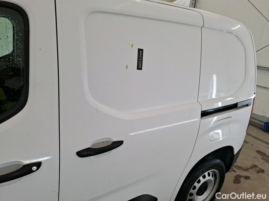 Citroen  Berlingo  Fourgon Club M 1000 1.2 PureTech 130CV BVA8 E6d #1