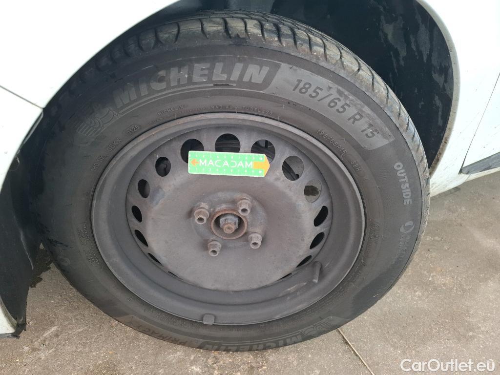  Renault  Clio  IV Air 1.5 dCi 90CV BVM5 E6 #58