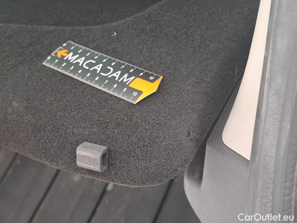  Renault  Clio  IV Air MediaNav 1.5 dCi 75CV BVM5 E6 #21