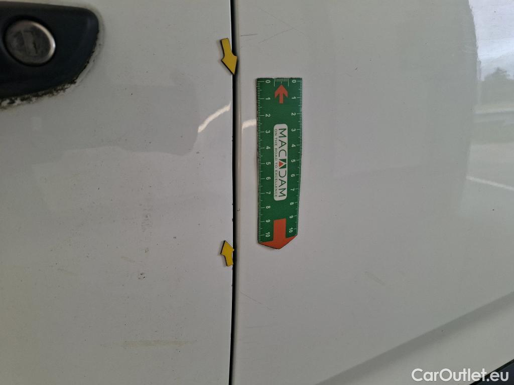  Citroen  Berlingo  Fourgon Club M 650 1.5 BlueHDi 100CV BVM6 E6d #24
