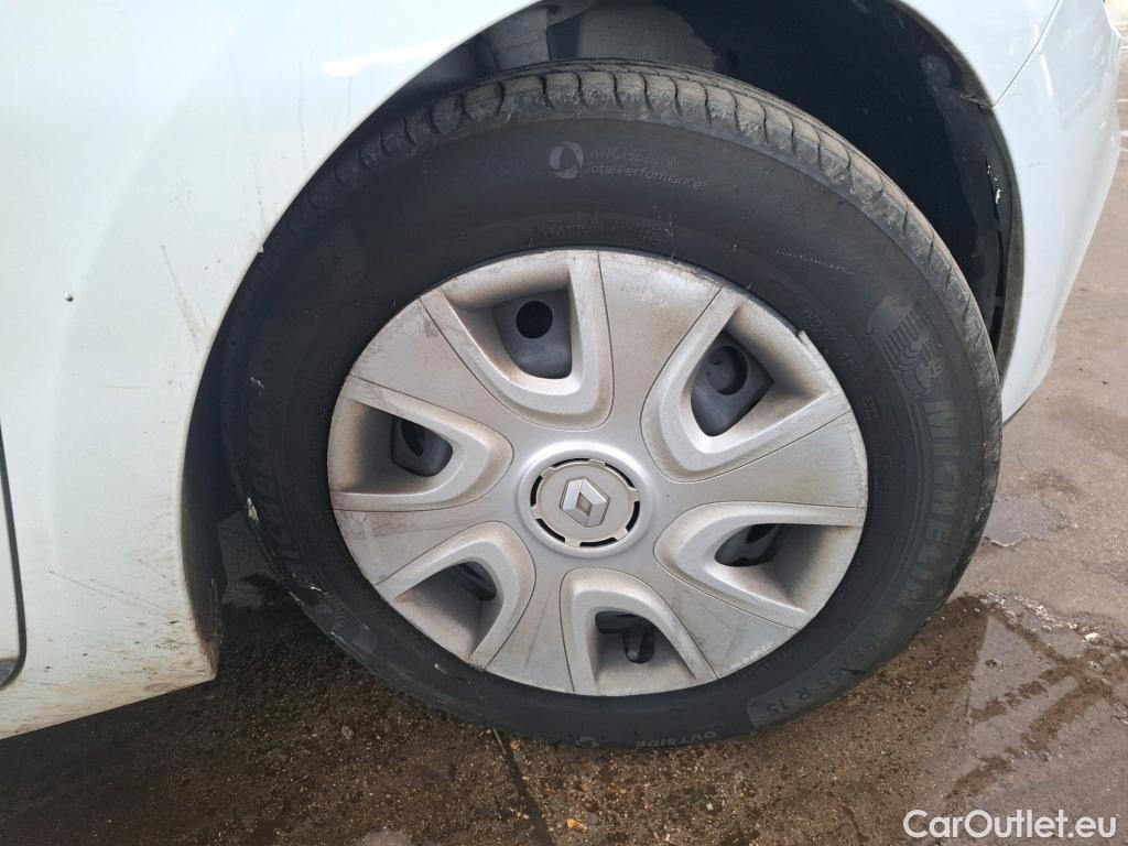  Renault  Clio  IV Air 1.5 dCi 90CV BVM5 E6 #51
