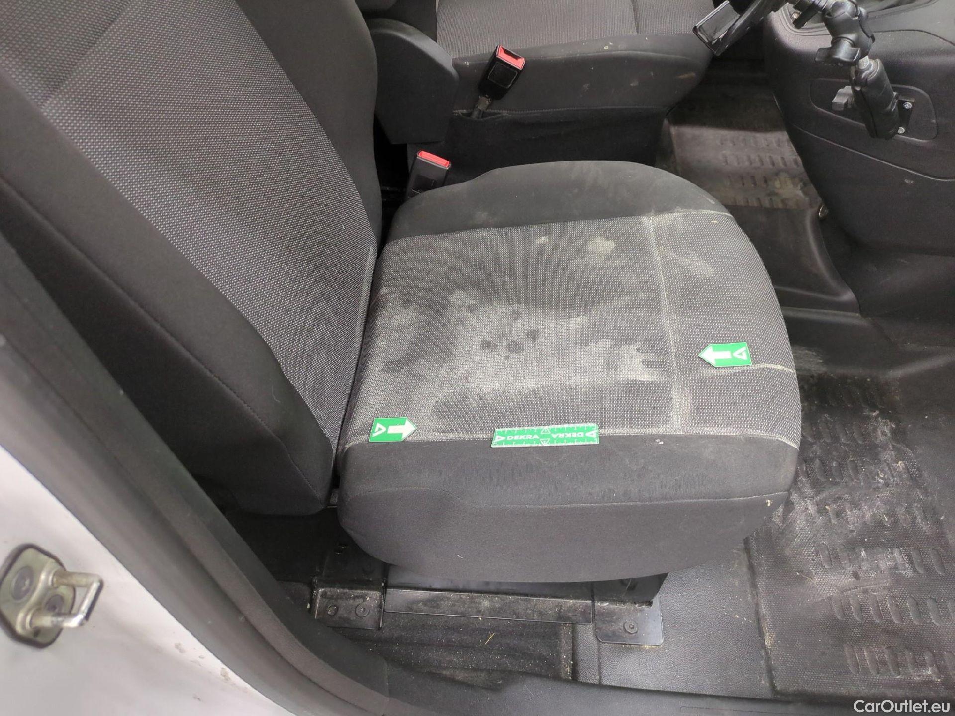 Citroen  Berlingo  Fourgon Club M 650 1.5 BlueHDi 75CV BVM5 E6dT #7