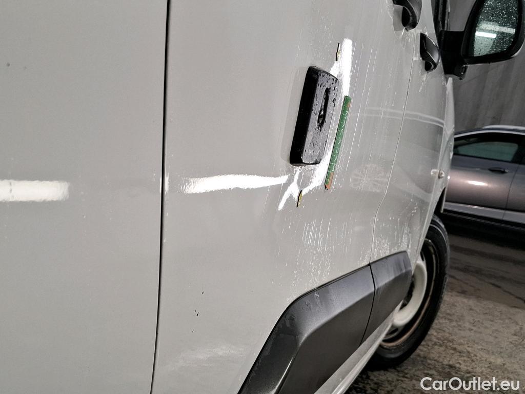  Citroen  Berlingo  Fourgon Driver XL 950 1.5 BlueHDi 100CV BVM5 E6dT #5