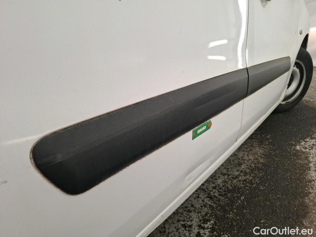  Citroen  Berlingo  Fourgon Club L1 (Court) 1.6 BlueHDi 100CV BVM5 E6 #32