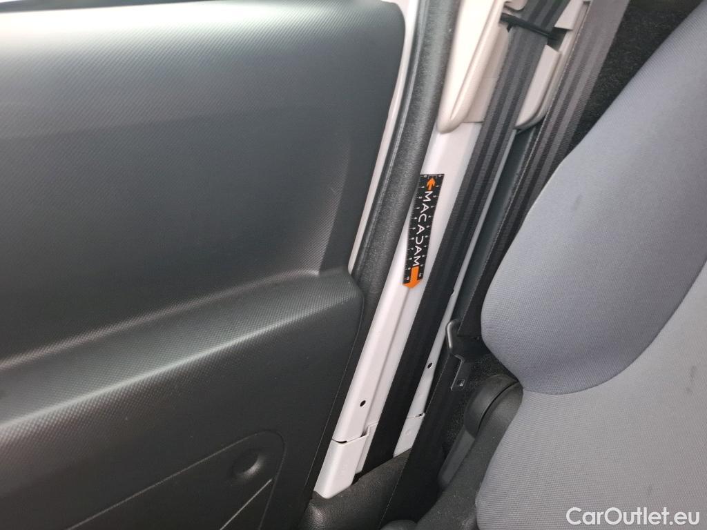 Citroen  Berlingo  Fourgon Confort L1 (Court) 1.6 100CV BVM5 E6 #12