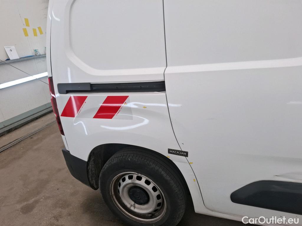  Citroen  Berlingo  Fourgon Club M 650 1.5 BlueHDi 75CV BVM5 E6dT #29