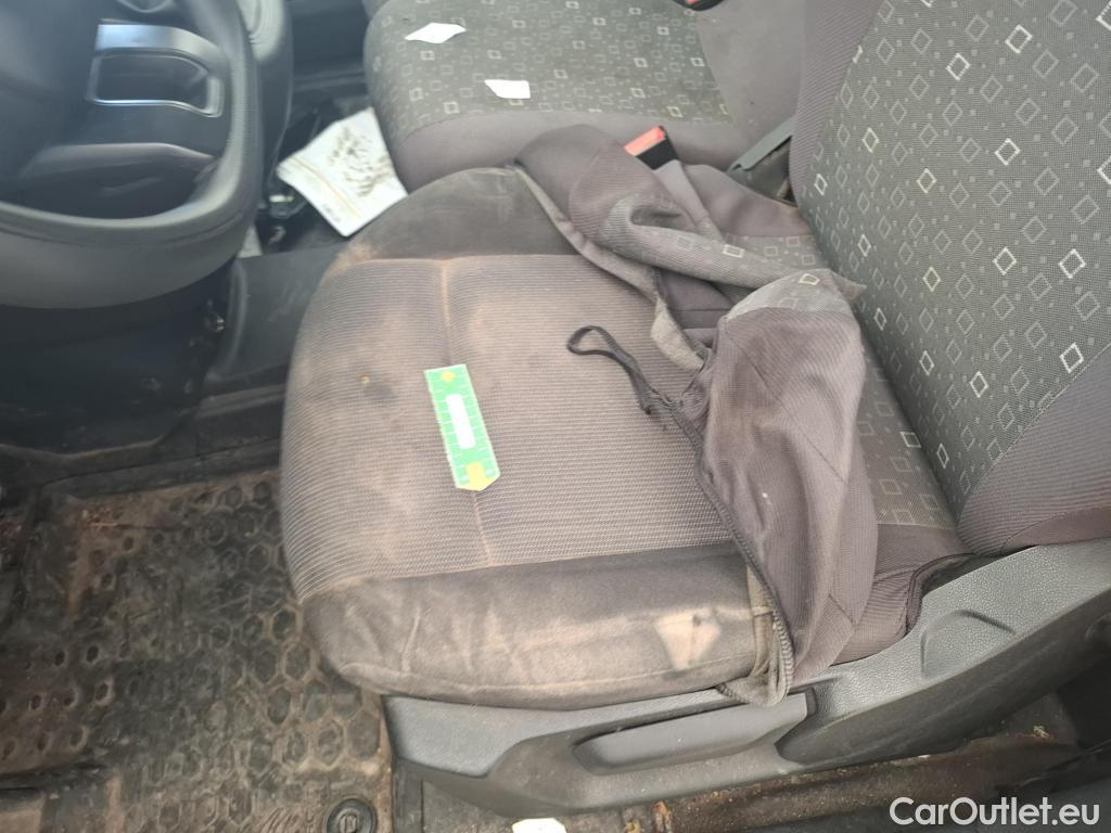  Citroen  Berlingo  Fourgon Club M 650 1.5 BlueHDi 75CV BVM5 E6dT #35