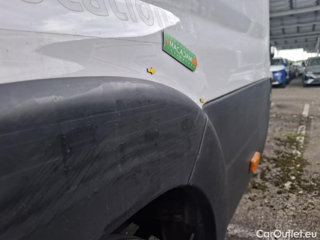  Fiat  Ducato FIAT   2014  4P  Fourgon tôlé Maxi 35 XL H2 23 Mjet 140 Pack Pro Nav #39