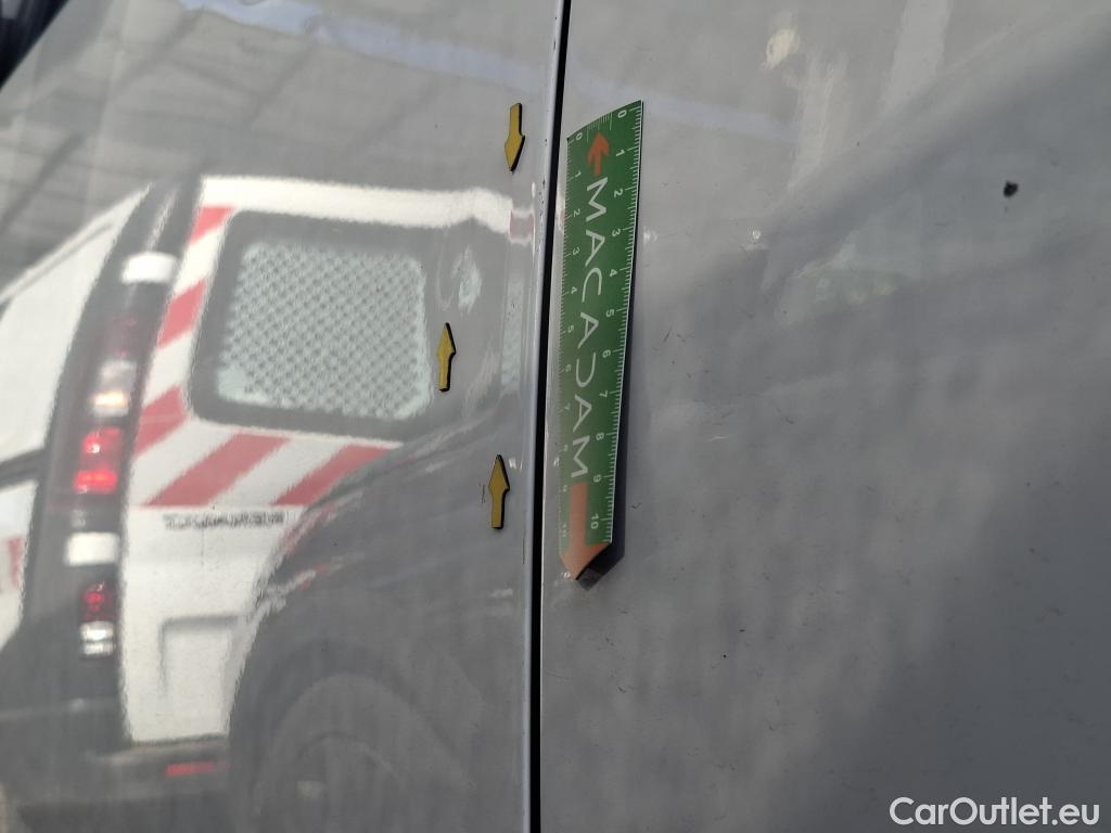  Citroen  Jumpy  Fourgon Club M 2.0 BlueHDi 120CV BVM6 E6dT #31