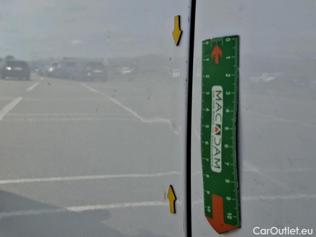  Citroen  Jumpy  Fourgon Club M 2.0 BlueHDi 120CV BVM6 E6dT #24