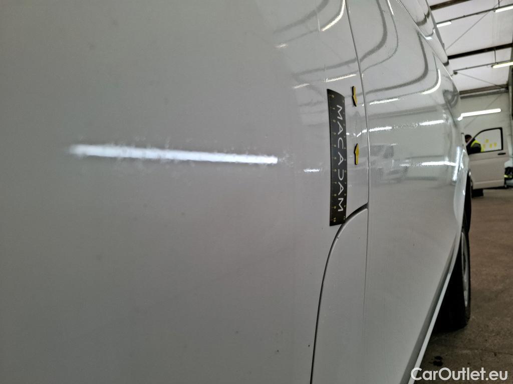  Mercedes  Vito MERCEDES-BENZ  Compact 2014 4P Fourgon tôlé 114 CDI Compact Pro traction #6