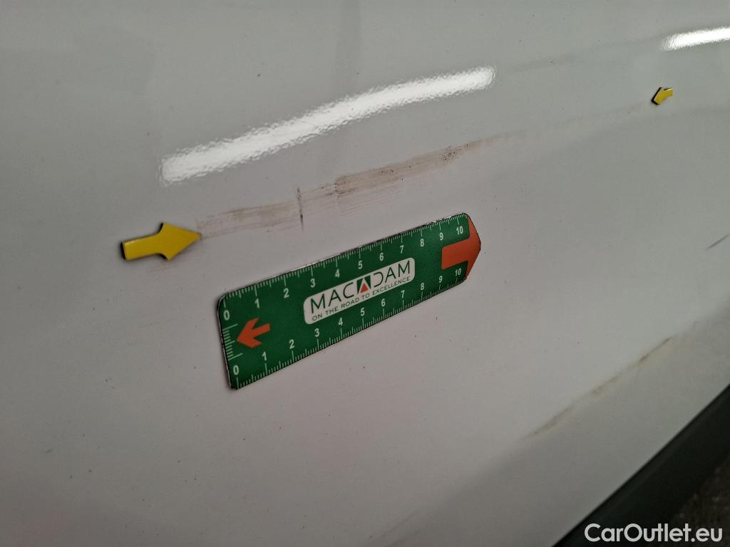  Peugeot  Expert  Fourgon Premium L1 1.5 HDi 120CV BVM6 E6d #9