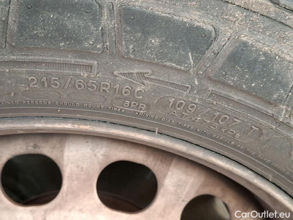  Peugeot  Expert  Fourgon Premium L3 2.0 HDi 120CV BVM6 E6dT #36