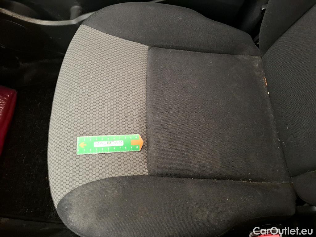  Renault  Kangoo  II Express Extra (Série Spéciale) 1.5 dCi 80CV BVM6 E6dT #29