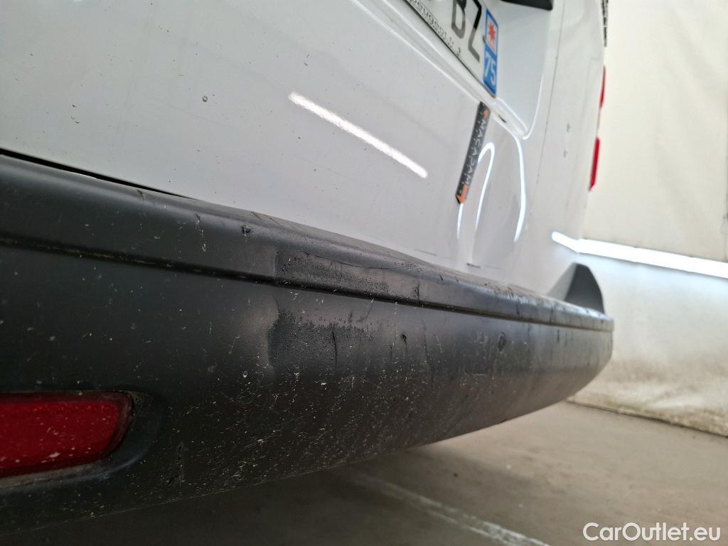  Peugeot  Expert  Fourgon Asphalt L2 2.0 HDi 180CV BVA8 E6dT #20