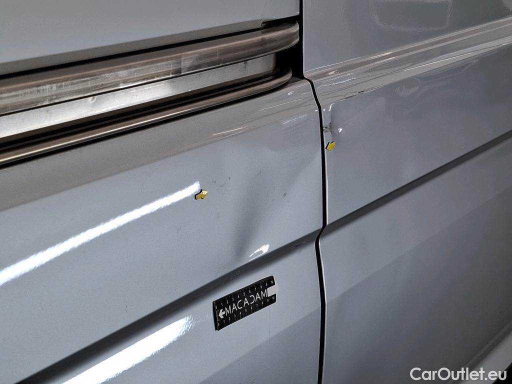  Volkswagen  Crafter  Fourgon Fourgon 35 mittlerer Radstand mit Hochdach FWD 2.0 140CV BVM6 #9