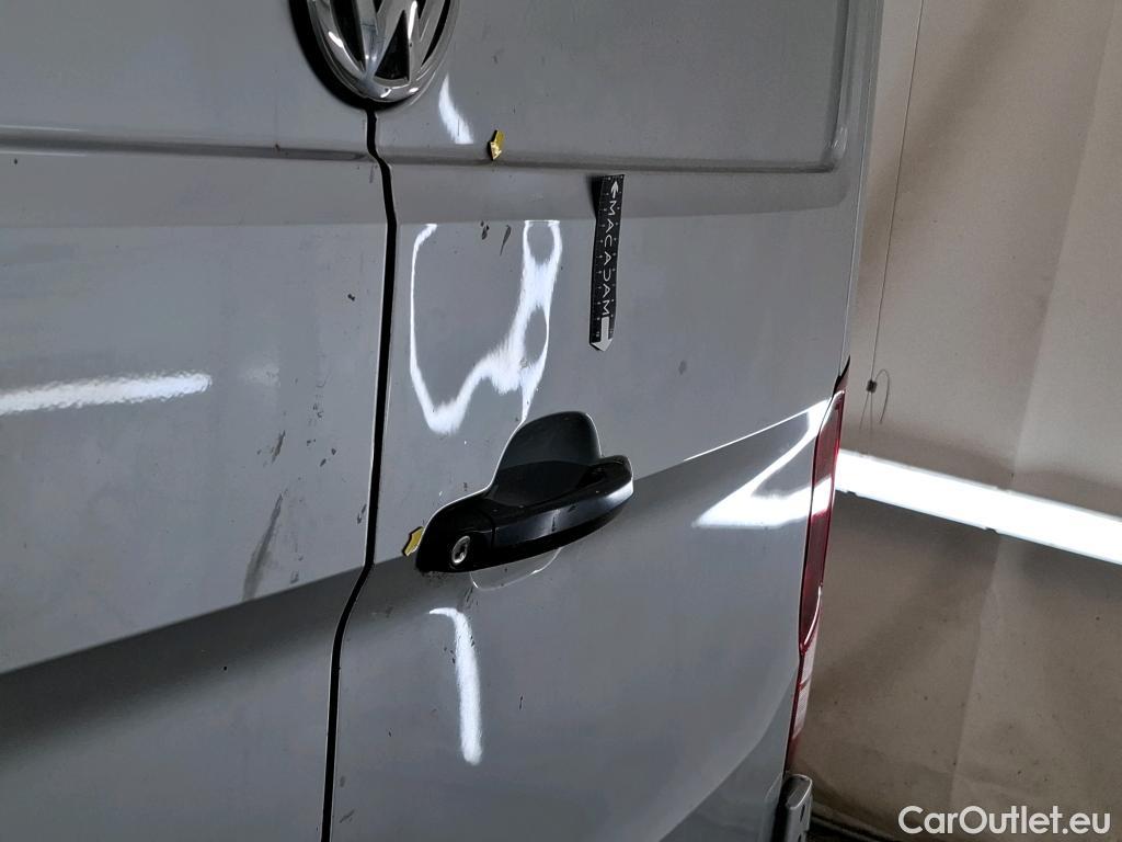  Volkswagen  Crafter  Fourgon Fourgon 35 mittlerer Radstand mit Hochdach FWD 2.0 140CV BVM6 #20
