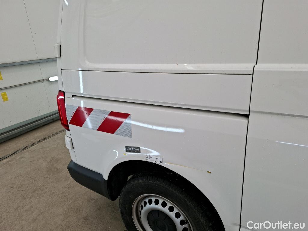  Volkswagen  Transporter T6  Fourgon 4Motion 2.0 TDI 150CV BVM6 E6 #1