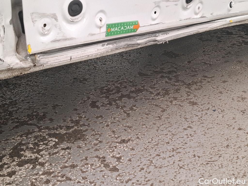  Renault  Trafic  Furgon Grand Confort L1H1 1200 1.6 dCi 125CV BVM6 E6 #25