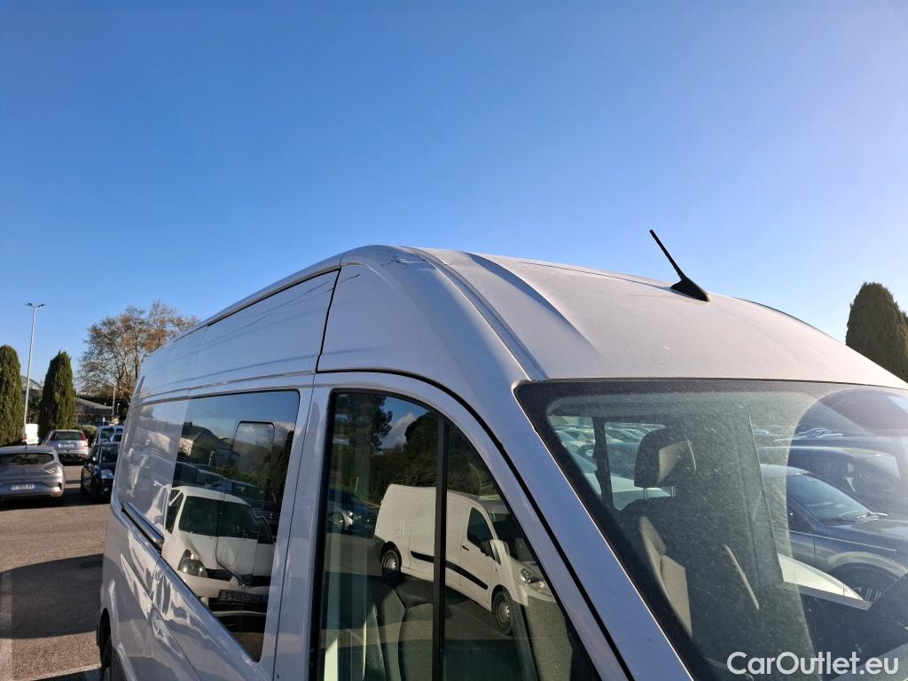  Volkswagen  Crafter VOLKSWAGEN  / 2017 / 4P / Fourgon tôlé 2.0 TDI 140 35 L4H3 Procab Business Line #37