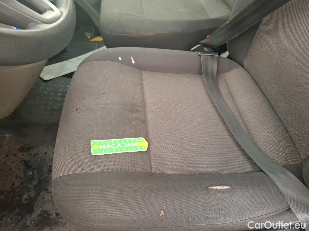  Volkswagen  Transporter T6  Fourgon lang 2.0 100CV BVM5 #42