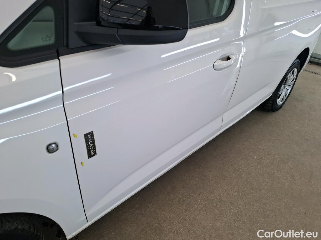  Volkswagen  Caddy VOLKSWAGEN  Cargo / 2021 / 4P / Fourgonnette 2.0 TDI 122ch DSG Maxi Business Plus #18