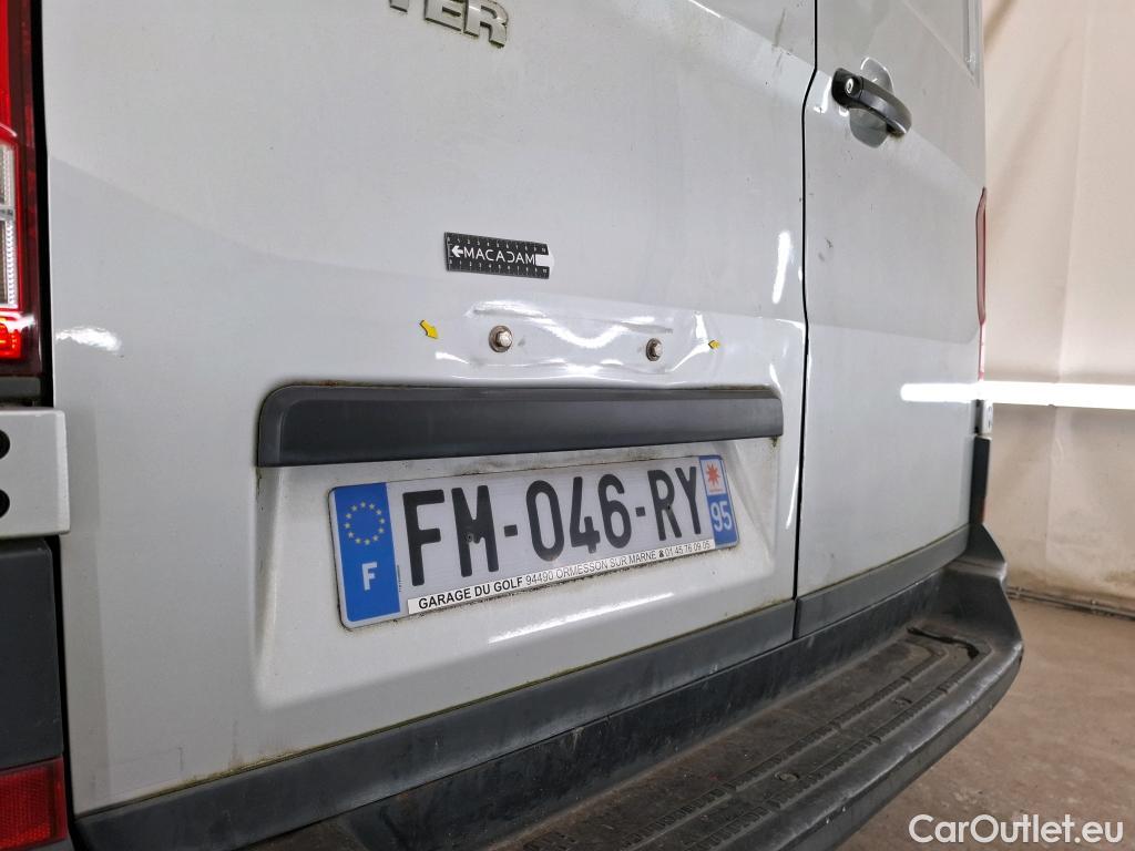  Volkswagen  Crafter  Fourgon Fourgon 35 mittlerer Radstand mit Hochdach FWD 2.0 140CV BVM6 #17