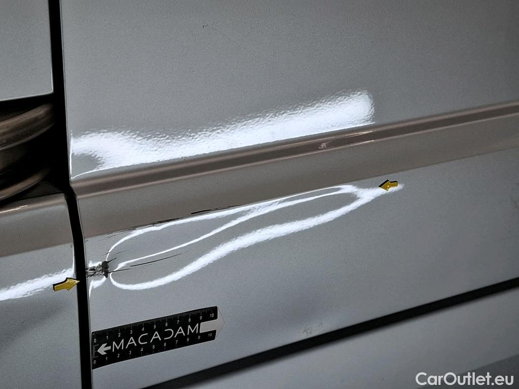  Volkswagen  Crafter  Fourgon Fourgon 35 mittlerer Radstand mit Hochdach FWD 2.0 140CV BVM6 #12