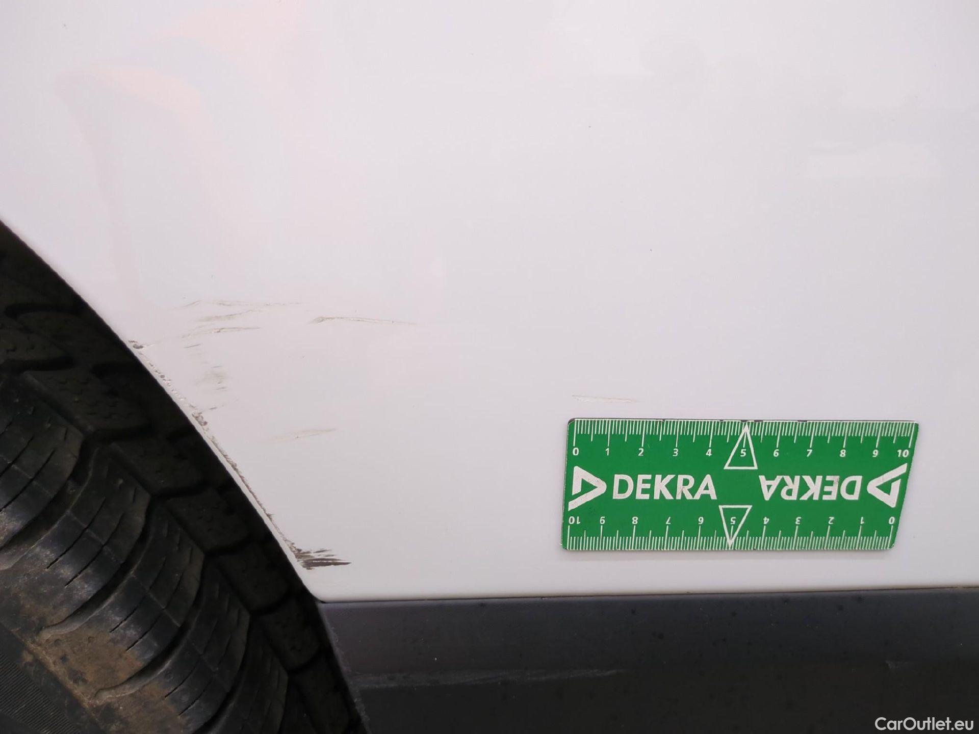  Renault  Trafic  III Fourgon L2H1 3T Confort 2.0 dCi 130CV BVM6 E6d #27
