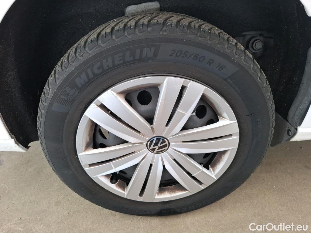  Volkswagen  Caddy VOLKSWAGEN  Cargo / 2021 / 4P / Fourgonnette 2.0 TDI 122ch DSG Maxi Business Plus #59