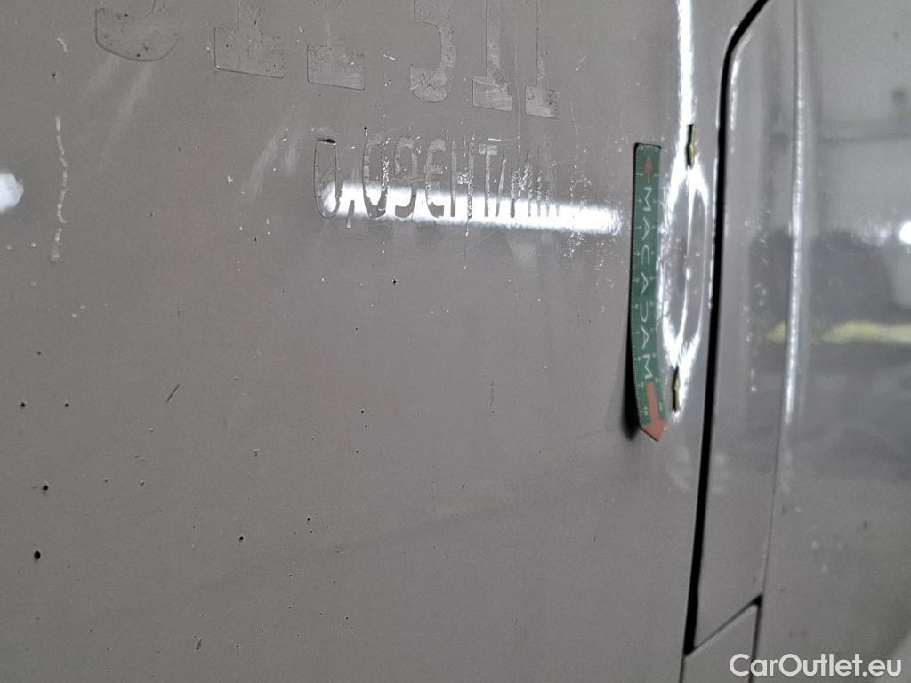  Volkswagen  Transporter T6  Fourgon lang 2.0 100CV BVM5 #37