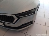  Skoda  Octavia SKODA  WAGON / 2020 / 5P / STATION WAGON 2.0 TDI EVO 85KW EXECUTIVE DSG #38